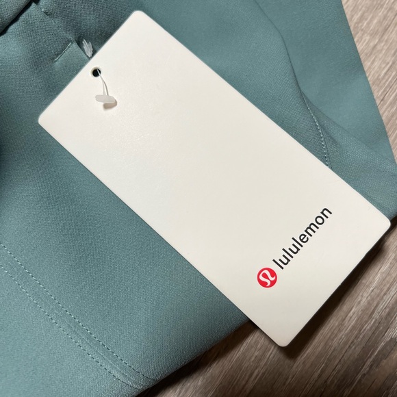 NWT Lululemon Dynamic Days Pant- 27 - Picture 11 of 11